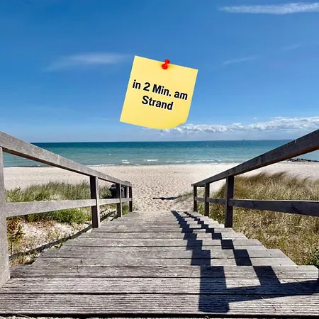 Wahlheimat Haffkrug, Strandnaher Ostseeurlaub, Terrasse, Tiefgarage Und Wlan Апартаменты Шарбойц