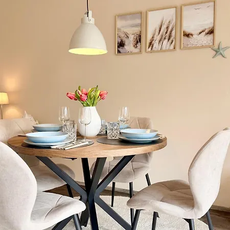公寓 Wahlheimat Haffkrug, Strandnaher Ostseeurlaub, Terrasse, Tiefgarage Und Wlan 沙博伊茨