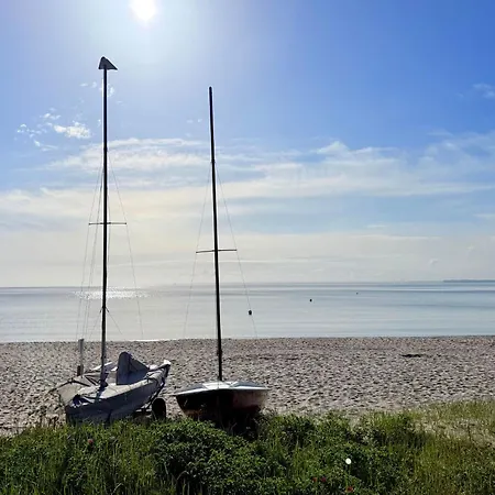 Wahlheimat Haffkrug, Strandnaher Ostseeurlaub, Terrasse, Tiefgarage Und Wlan 公寓 *